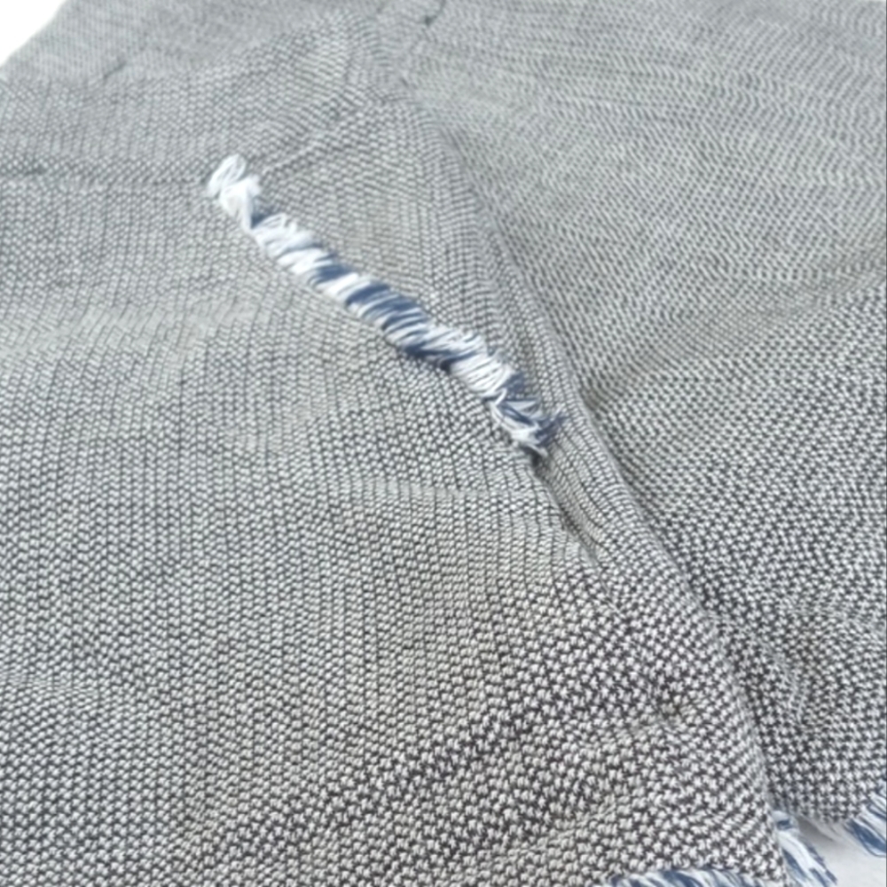 ***Relisted*** Anthropologie Ethereal Blue Fringed Hem Blue Tweed Shorts - Picture 5 of 6